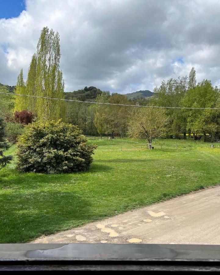 Casale La Valle Del Tevere Ponte Pattoli Kültér fotó